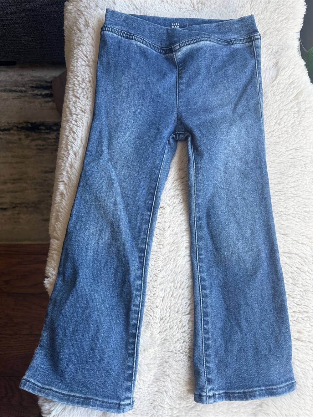 Gap Girls Size 4 Flared Jeans